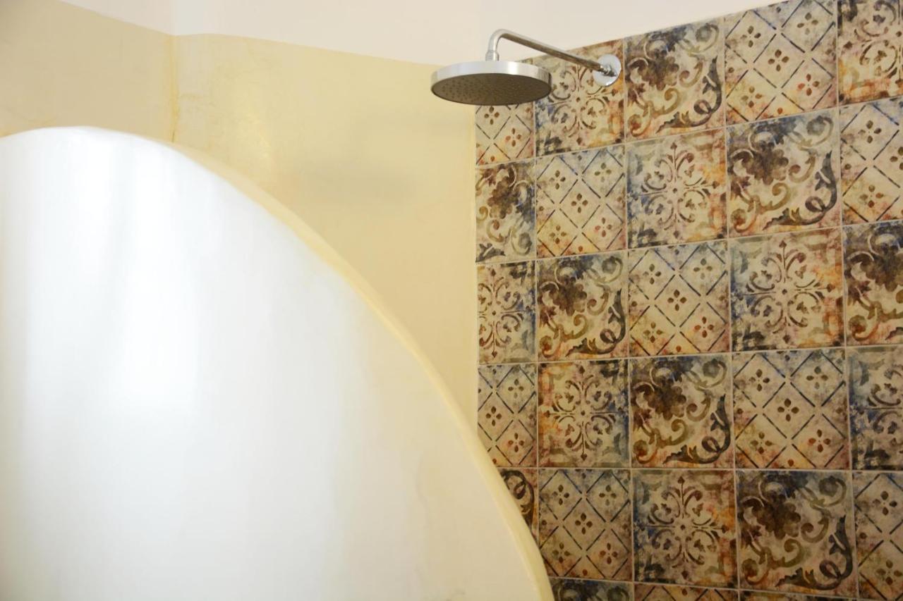 Akrotiri Analipsi  المظهر الخارجي الصورة